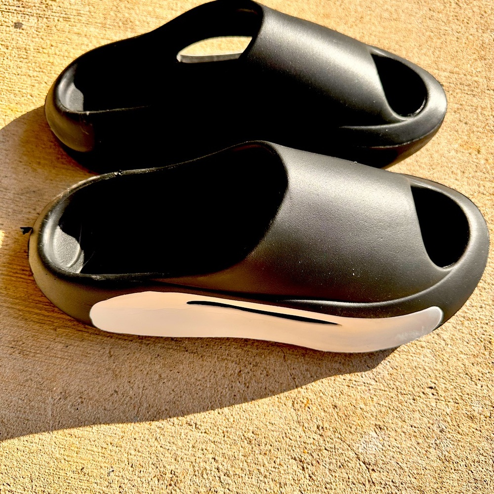 Men's Color Block Slides Casual Lightweight Non Slip Slippers, Open Toe Shoes.